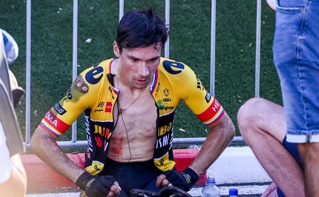 Así fue la dura caída de Roglic en su intento por recortar distancias con Evenepoel