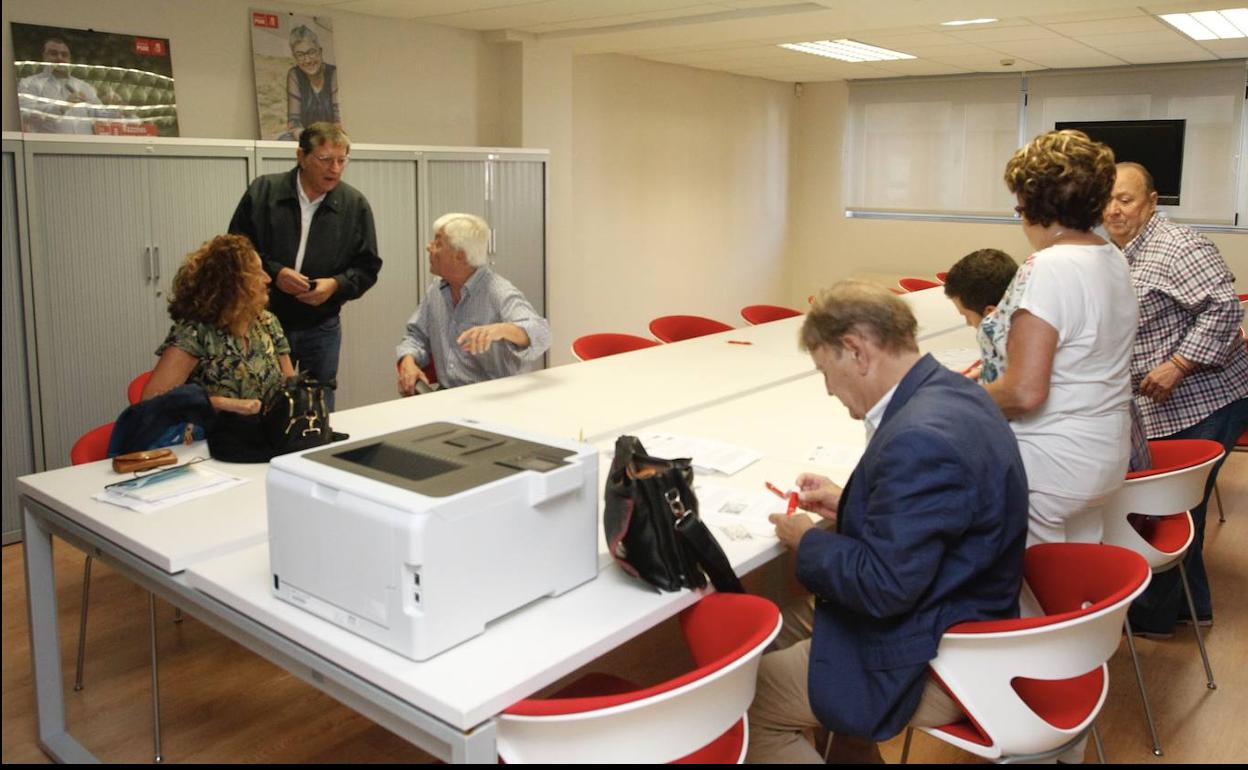 La Comisión de Ética de la FSA reclama «neutralidad» a la Ejecutiva de Gijón