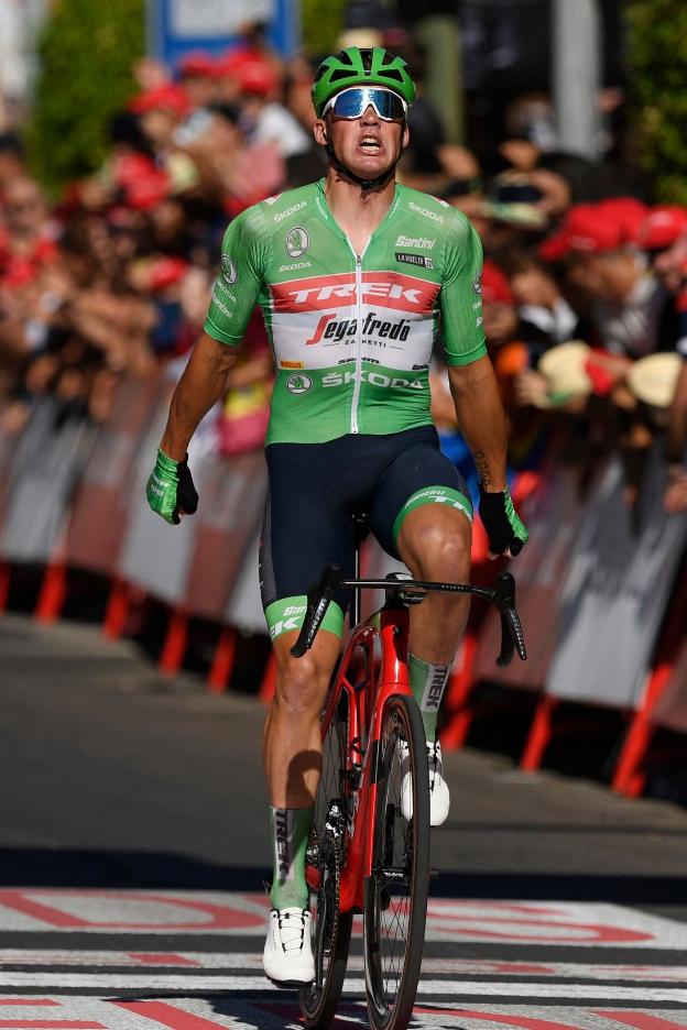 El último asalto entre Evenepoel y Enric Mas