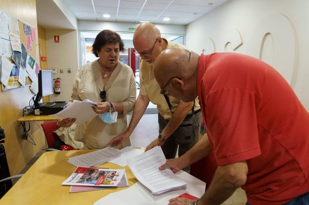 Afines a la alcaldesa Ana González acusan de «marrullería» a la Ejecutiva local