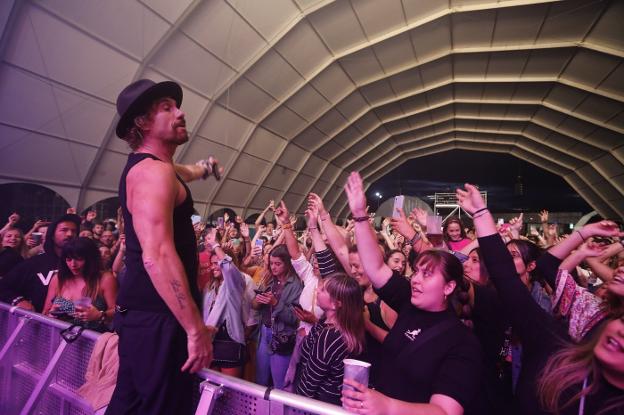 Un canto a la vida y a la felicidad