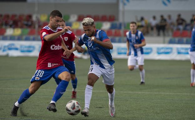 Los errores condenan al Real Avilés ante el Bergantiños (3-1)