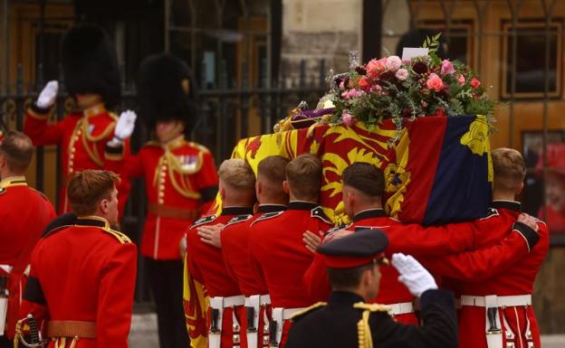 Meghan Markle llora de rabia durante el funeral de Isabel II por el desplante sufrido