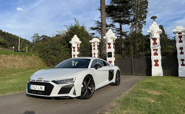 Audi R8 V10 «potencia bajo control»