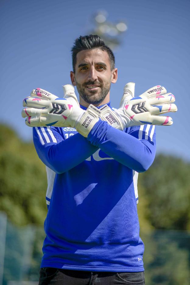 «Para mí es una suerte poder devolver tanto cariño desde el césped»