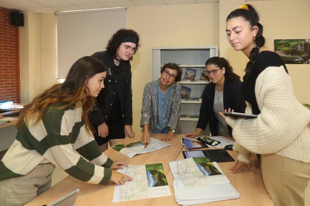 Siete ciclos en tres centros, única oferta de FP bilingüe