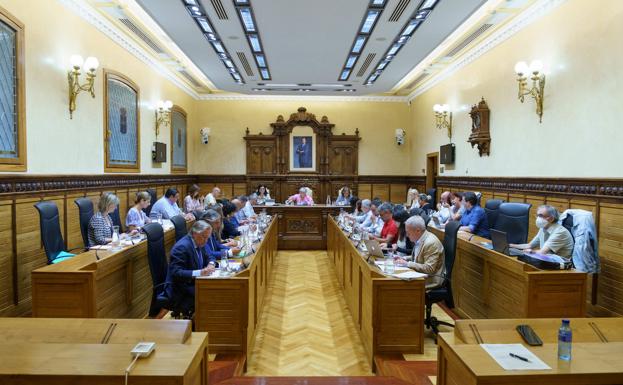 Directo: Pleno extraordinario en el Ayuntamiento de Gijón