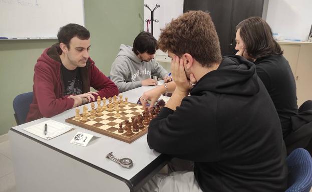 Ciudad Naranco es el líder único en División de Honor