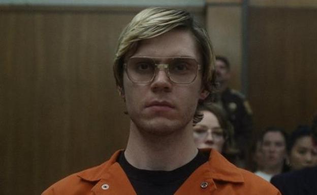 El disfraz de Jeffry Dahmer genera polémica con los familiares de las víctimas