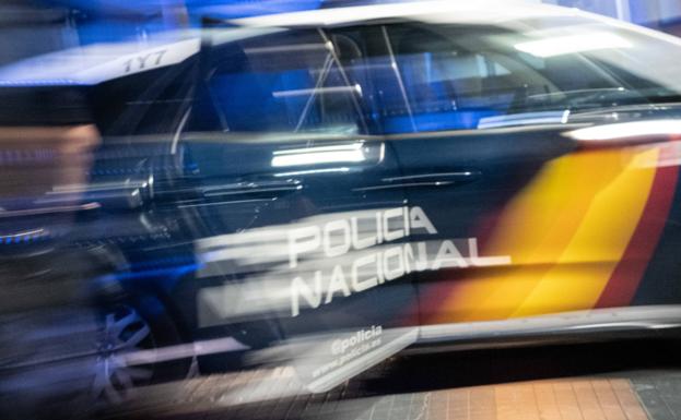 Detenidos dos hombres por el robo de un vehículo en El Llano