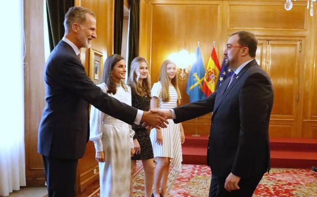 Adrián Barbón: «Hoy es el día en el que Asturias se abre al mundo»