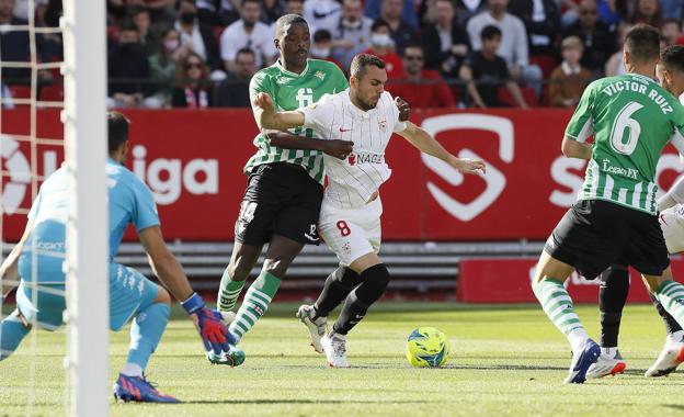 Sevilla, un hervidero de fútbol y de guasa