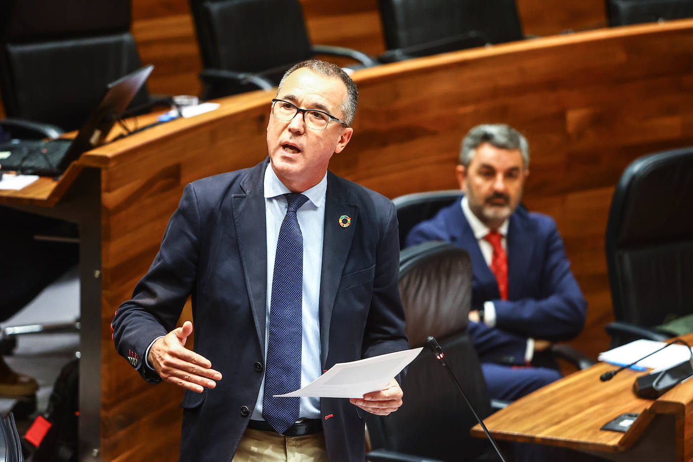 Los casos de covid disminuyen en Asturias