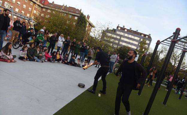 Siero inaugura por todo lo alto el parque de Las Traviesas de Lugones