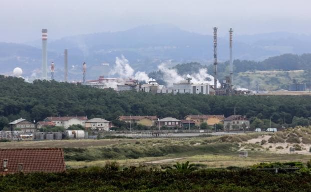 Asturiana de Zinc y Arcelor, principales beneficiarias de las ayudas para la compensación de CO2