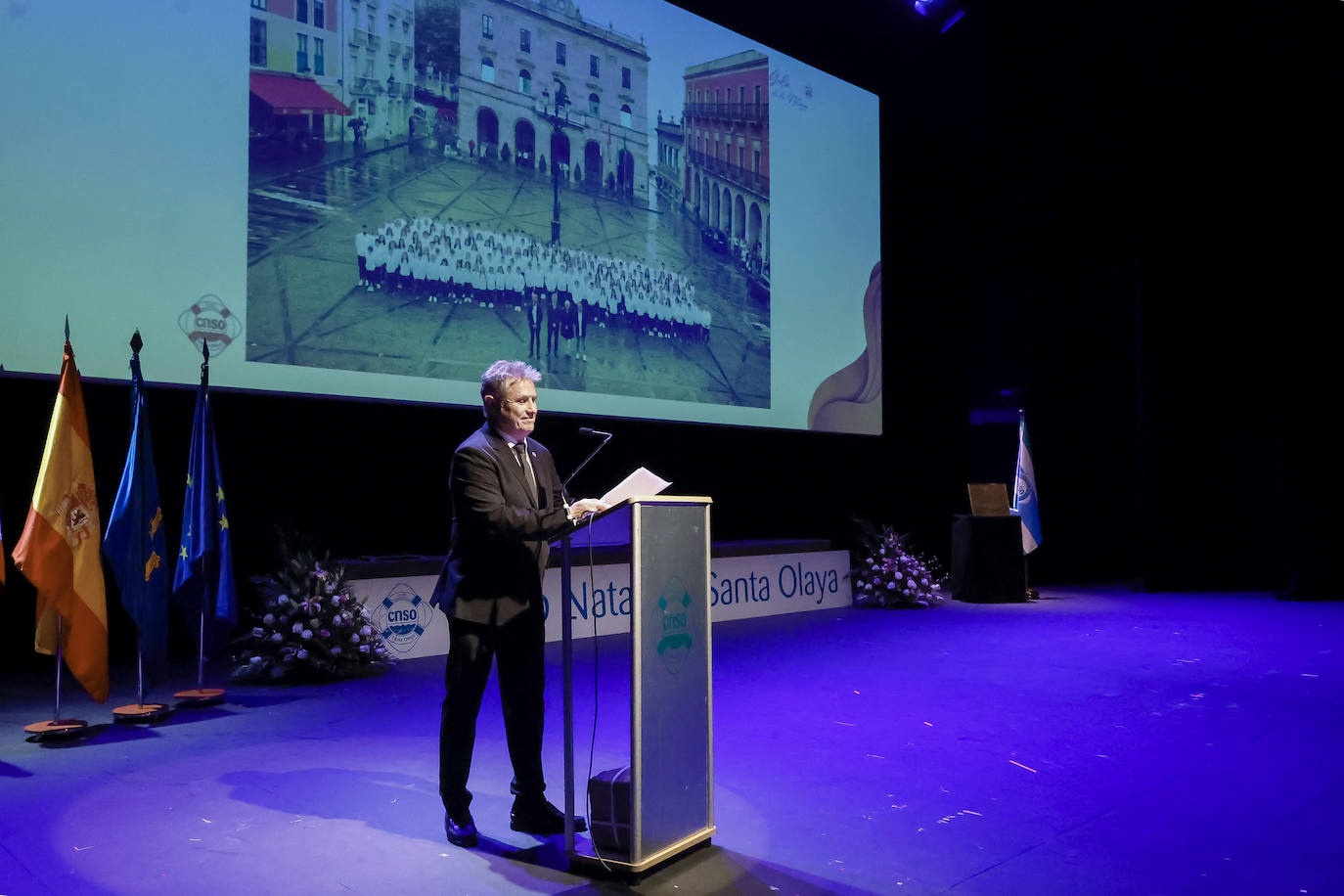 El Santa Olaya evoca la figura de Josín en su gala