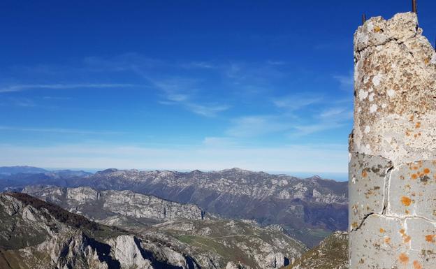 Cabeza Vigueras: una cima bellísima en el macizo de las Peñas Cabriegas