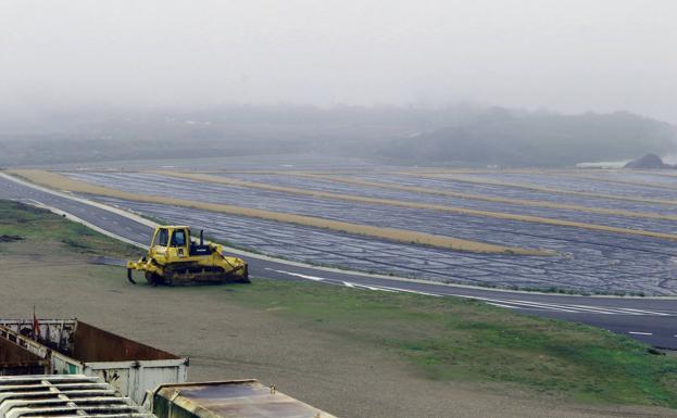 El Principado y los ayuntamientos solo usan el 5% del escombro que reciclan