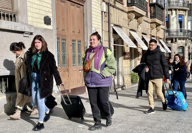 Un puente con baja ocupación en el fin de un año turístico con la rentabilidad al límite