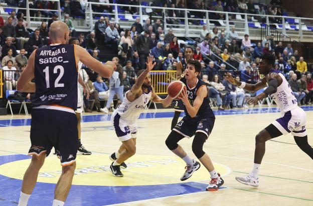 El Alimerka Oviedo vuelve a las andadas