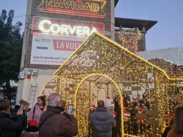 El primer Mercado de Navidad del centro Tomás y Valiente se inaugurará mañana