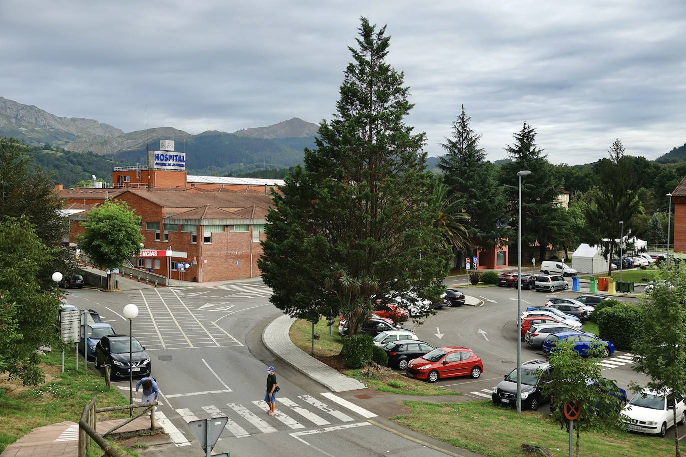 Rescatan en el Cuera a una mujer integrante de un grupo de espeleólogos herida en una rodilla