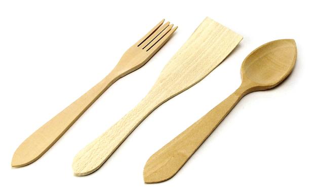 Cómo limpiar utensilios de madera de forma efectiva