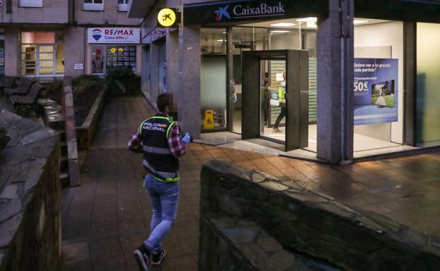 Investigan si los atracadores de Gijón fueron los autores de otro robo en un banco de Cantabria