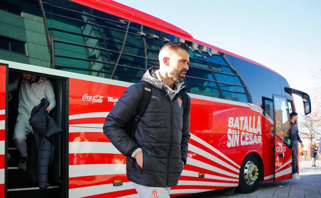 Desde México hasta Asturias para vivir el derbi como rivales