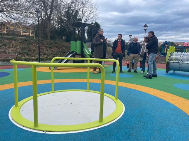 Soto de Llanera estrena zona de juegos y parque biosaludable