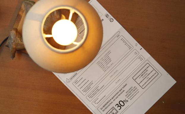 El precio de la luz se desploma este jueves y llegará a estar a 0,03 euros