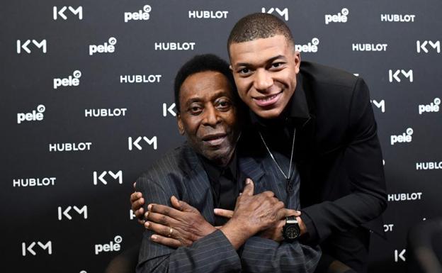 «Pelé convirtió el fútbol en arte»