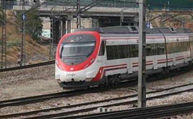 Una avería interrumpe una hora el tráfico ferroviario entre Asturias y León