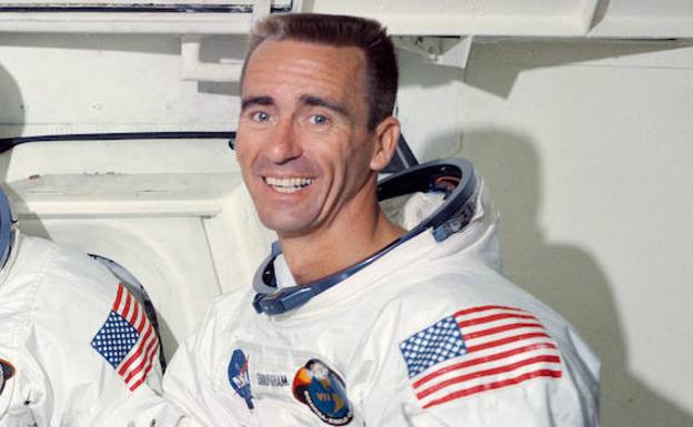 Muere Walter Cunninghan, el último astronauta de la primera misión Apolo tripulada que seguía vivo