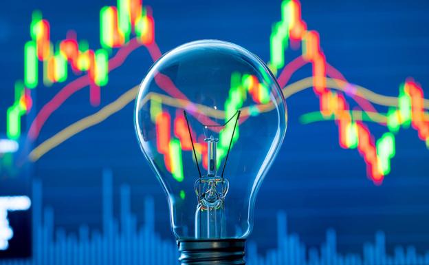 Nueva bajada del precio de la luz: estas son las mejores horas del jueves para ahorrar