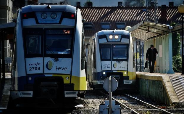Descarrila un tren de la línea Oviedo-Santander al arrollar a una vaca