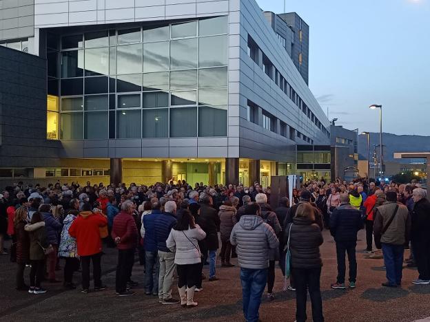 Protesta en defensa de la sanidad en Mieres