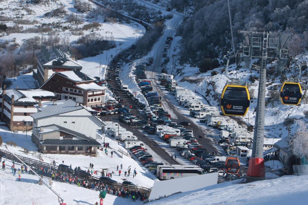 Asturias disfruta por fin de la nieve