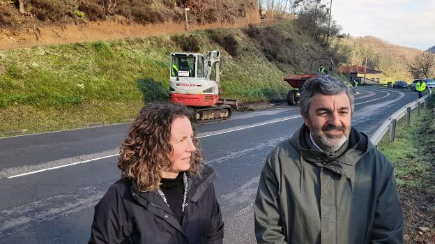 En marcha la rehabilitación de la carretera AS-227, en Belmonte de Miranda