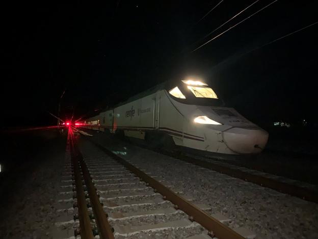 La cumbre del Corredor Atlántico abre fisuras al no incluir al ministerio ni a la patronal de León