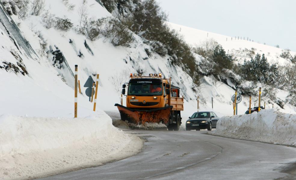 Febrero llega con sol, pero el frío continúa en Asturias