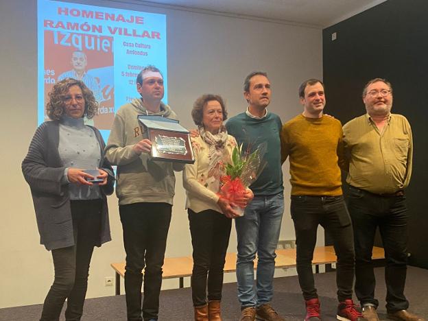 IU reivindica el «ejemplo» de Ramón Villar para reactivar la formación en Parres