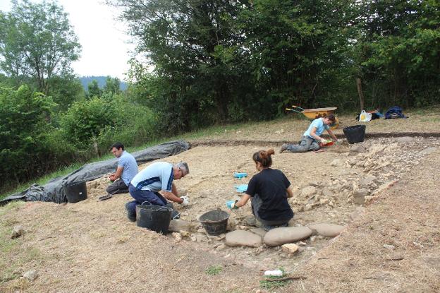 En busca de la «conexión» castreña y medieval de Antrialgo