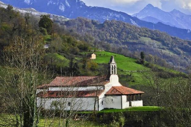 Caballeros del Camino reclama hacer oficiales las otras tres rutas jacobeas de Aller