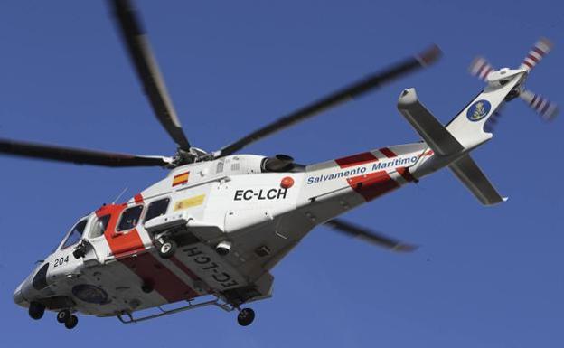 La Guardia Civil peina la costa de Valdés en busca de una vecina desaparecida