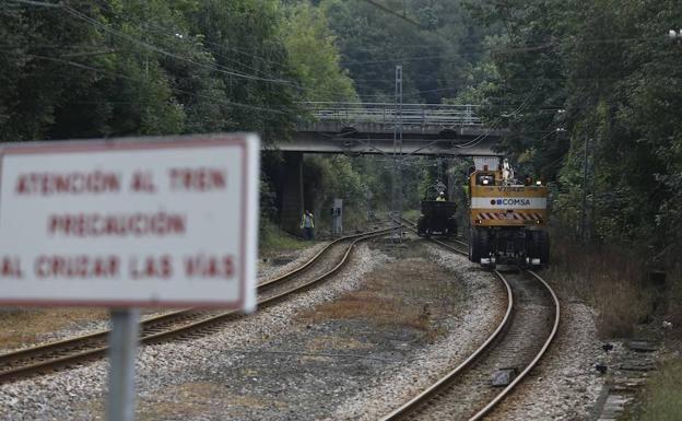 Podemos pide explicaciones sobre el cierre de Feve en el tramo El Berrón-Laviana