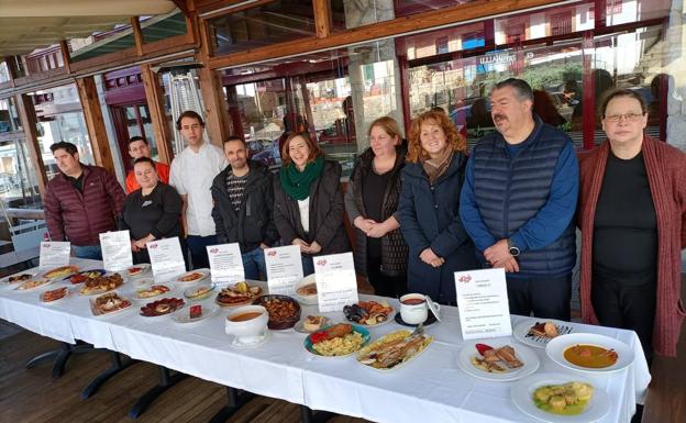 Tazones celebra los 20 años de su fiesta de San Valentín y las jornadas gastronómicas