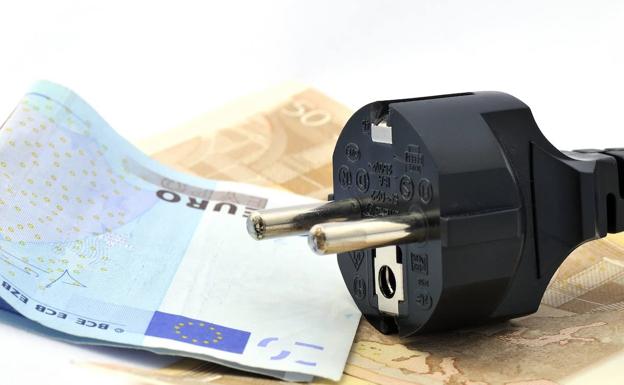 El precio de la luz baja este viernes: estas son las horas más baratas del día