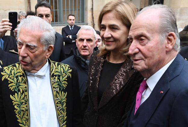 Vargas Llosa defiende que España «no ha reconocido» lo suficiente al Rey emérito
