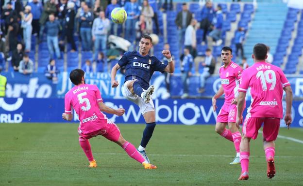 El Burgos golpea al Oviedo